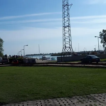 Delux Marina Daire *