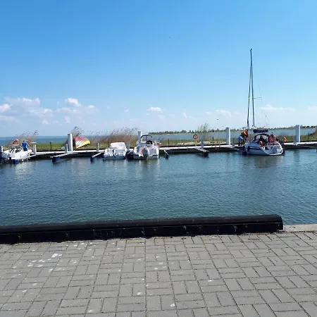 Delux Marina * Kąty Rybackie