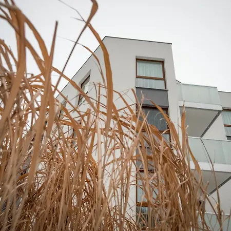 Delux Marina 公寓 *