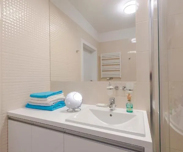 Delux Marina * Kąty Rybackie