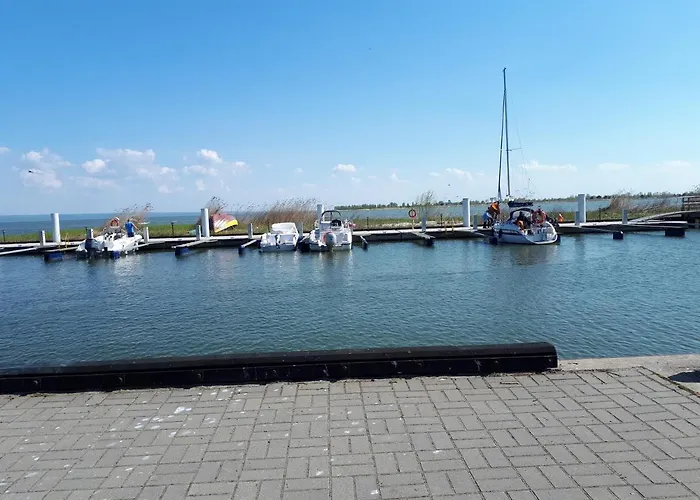 Delux Marina * Kąty Rybackie